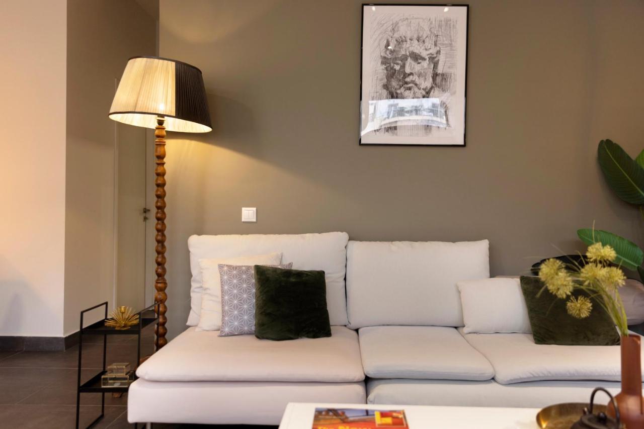 شقة Α Rare Lux Artistic Renv Gem Opposite Emst Museum أثينا المظهر الخارجي الصورة